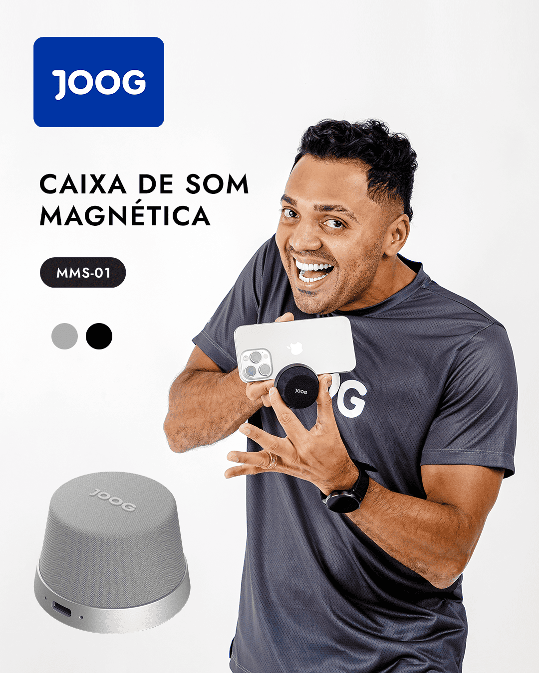 Caixa de Som JOOG Megasafe MMS-01 preta em uso