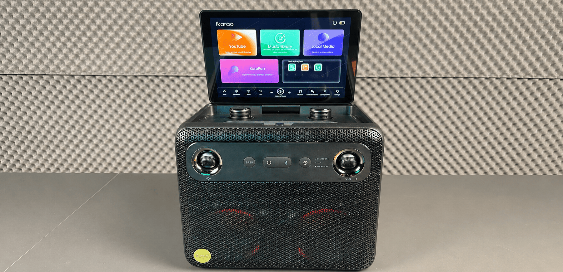 Caixa de som karaokê JOOG Ikarao X2 com iluminação frontal